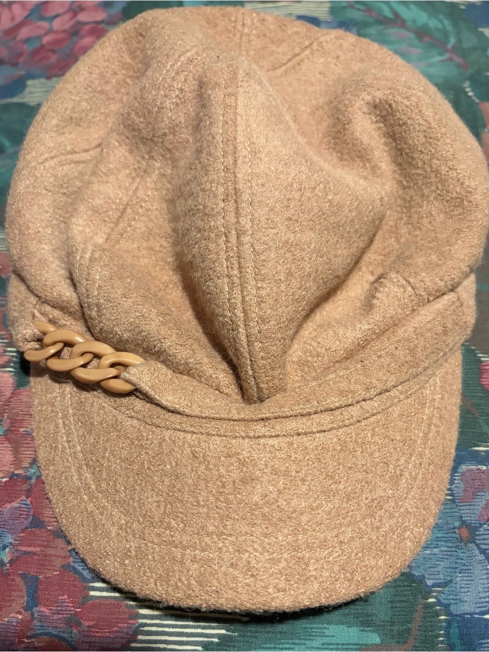 Womens Camel Baker Boy Cap with Chain Accent